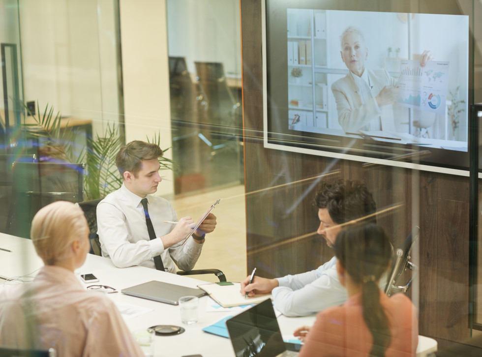 A/V CONFERENCING OPLOSSINGEN